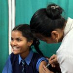 गर्भाशय ग्रीवा कैंसर पर निर्णायक वार – अपनी बेटियों को सर्वाईकल कैंसर के खतरे से बचाएं